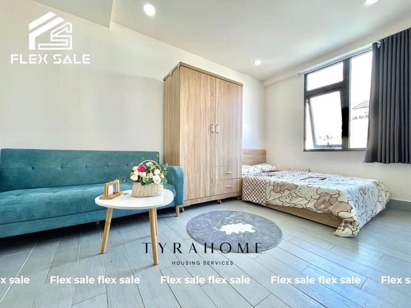 PHÒNG FULL NỘI THẤT MÁY GIẶT RIÊNG CÓ CỬA SỔ