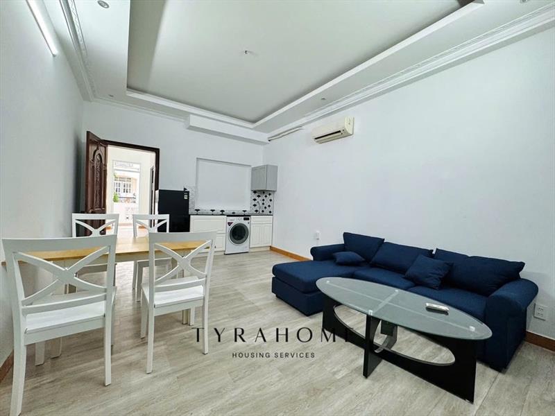 CĂN HỘ DỊCH VỤ FULL NỘI THẤT MÁY GIẶT RIÊNG CÓ BAN CÔNG