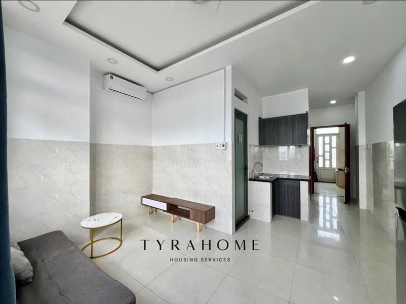 CĂN HỘ DỊCH VỤ FULL NỘI THẤT CÓ BAN CÔNG