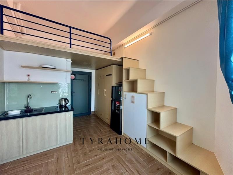 PHÒNG FULLY FURNISHED WITH WINDOW
