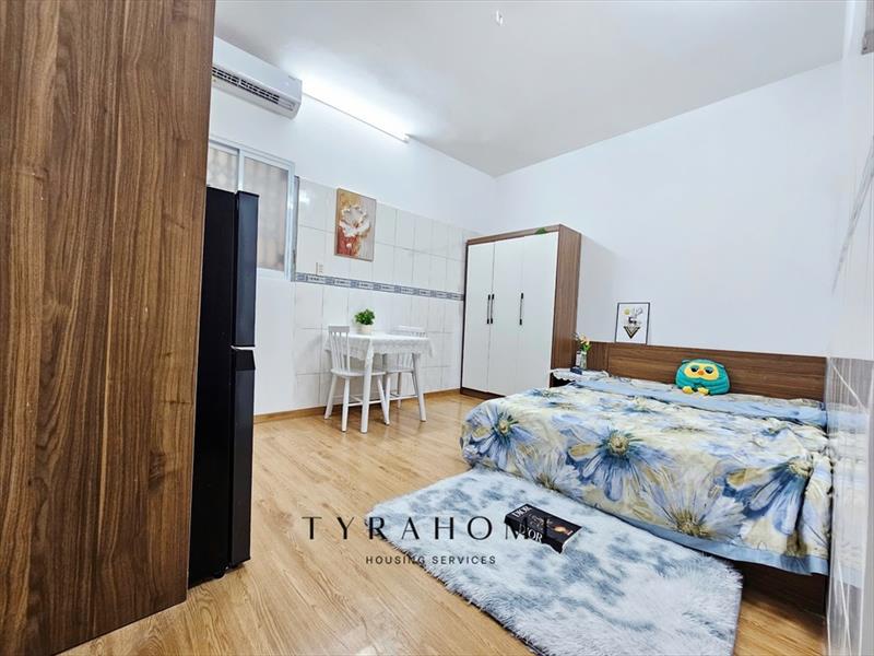 PHÒNG FULL NỘI THẤT CÓ CỬA SỔ