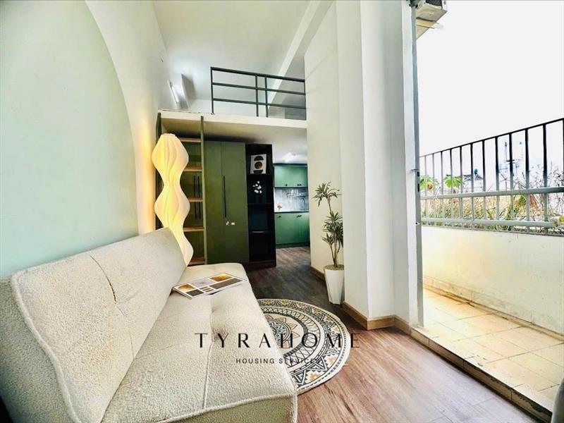 PHÒNG FULLY FURNISHED WITH WINDOW