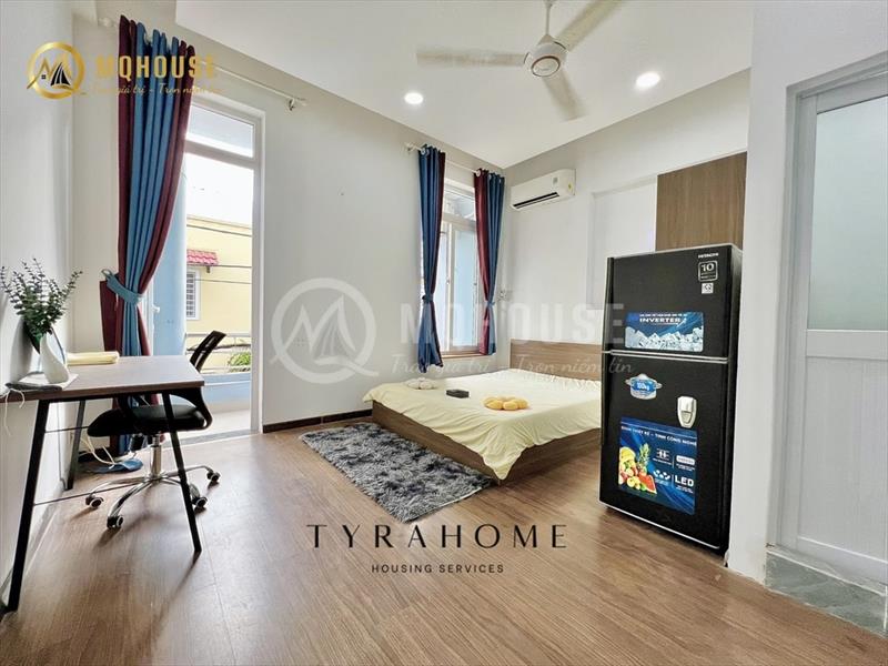 PHÒNG FULLY FURNISHED WITH BALCONY