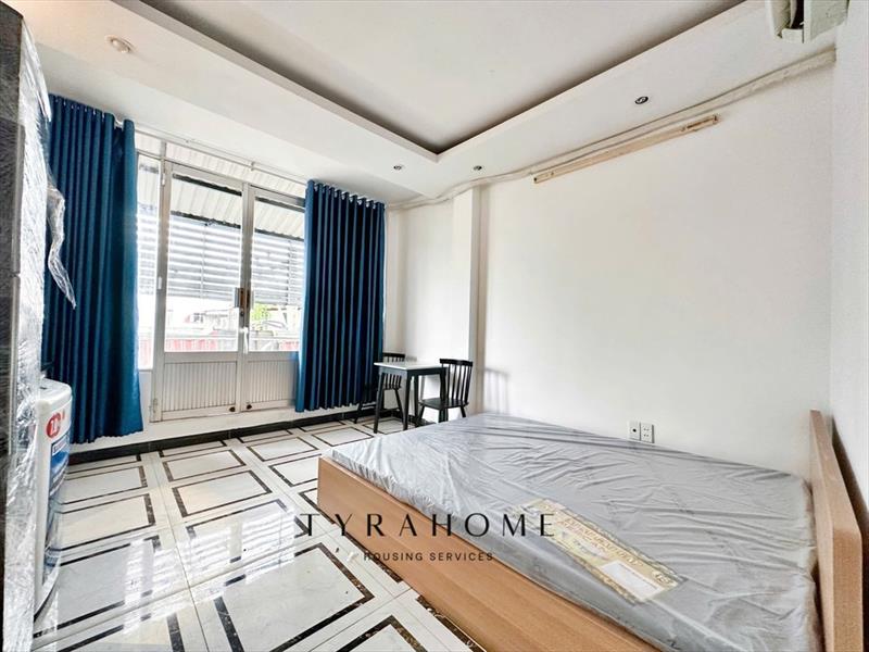 PHÒNG FULLY FURNISHED MÁY GIẶT RIÊNG WITH BALCONY