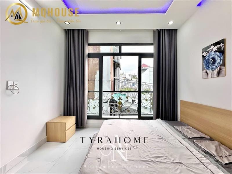 PHÒNG FULLY FURNISHED WITH BALCONY