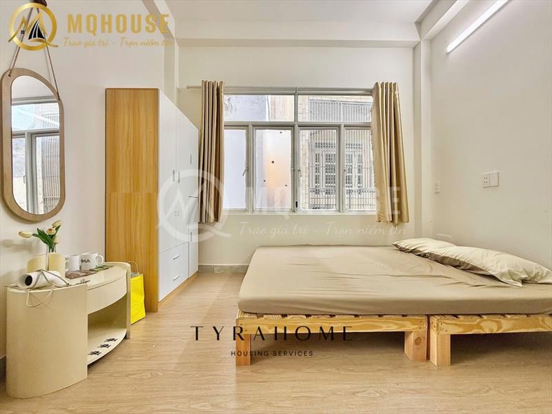 PHÒNG FULL NỘI THẤT CÓ CỬA SỔ