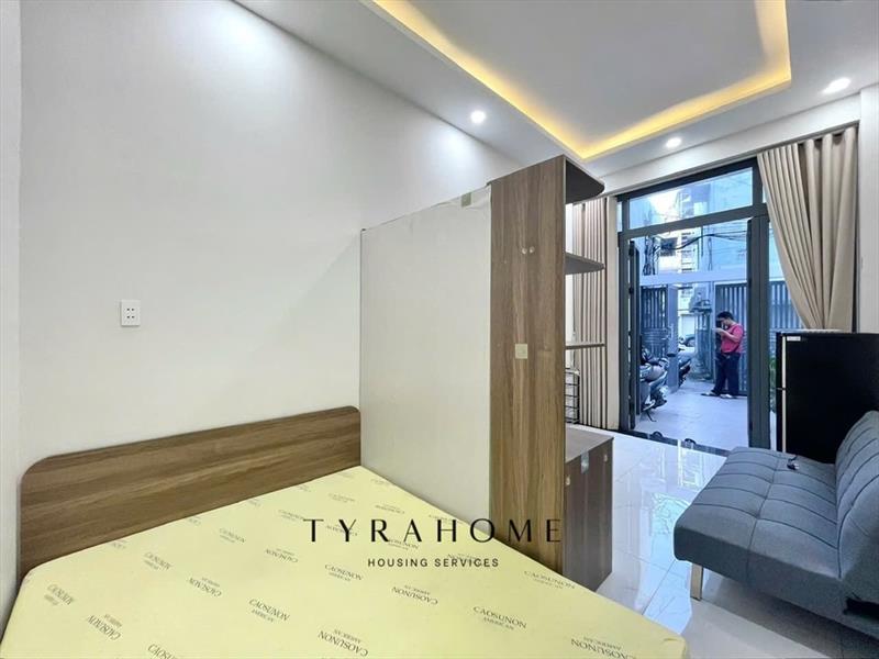 PHÒNG FULL NỘI THẤT CÓ BAN CÔNG