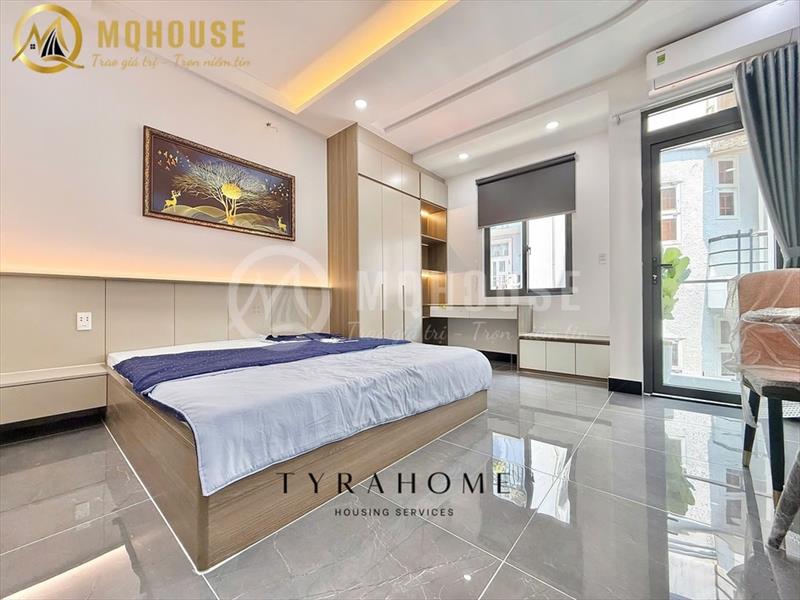 SERVICED APARTMENT FULLY FURNISHED WITH BALCONY