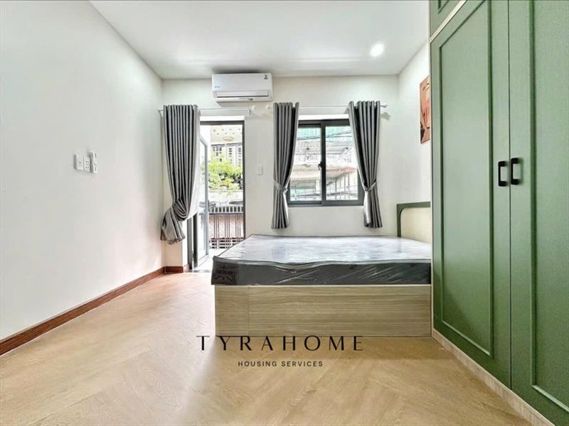 CĂN HỘ DỊCH VỤ FULL NỘI THẤT MÁY GIẶT RIÊNG CÓ BAN CÔNG