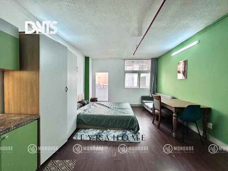 PHÒNG FULLY FURNISHED WITH BALCONY