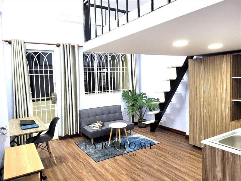 PHÒNG FULLY FURNISHED WITH BALCONY