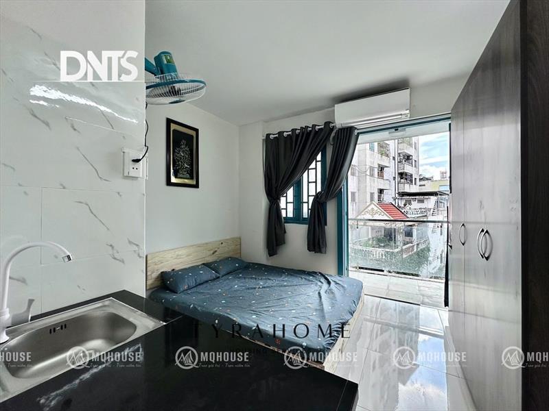 PHÒNG FULLY FURNISHED WITH BALCONY