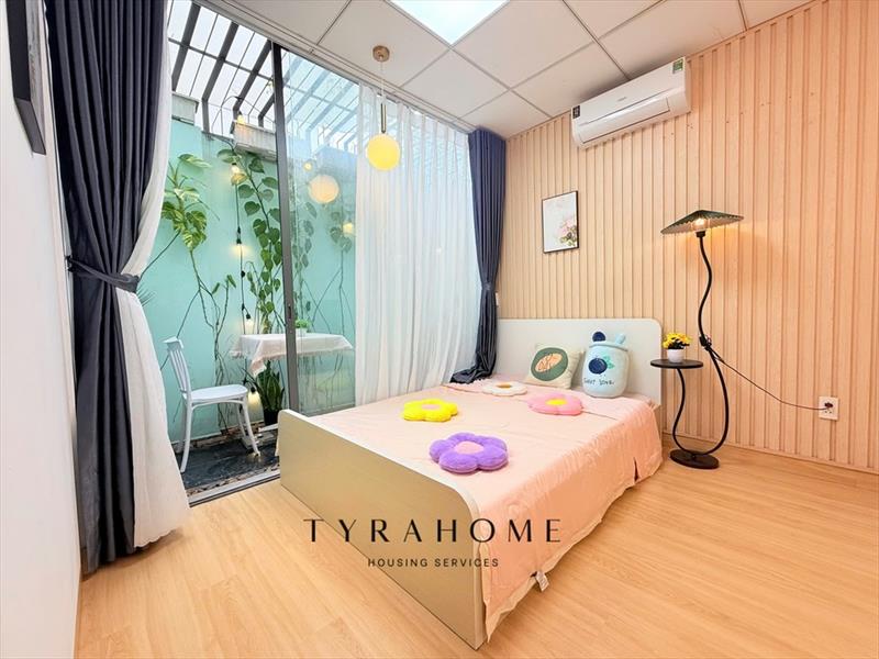 PHÒNG FULL NỘI THẤT CÓ BAN CÔNG