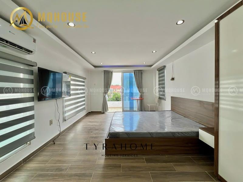 CĂN HỘ DỊCH VỤ FULL NỘI THẤT MÁY GIẶT RIÊNG CÓ BAN CÔNG