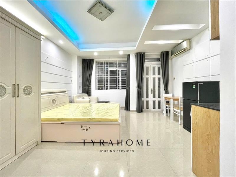 PHÒNG FULL NỘI THẤT MÁY GIẶT RIÊNG CÓ BAN CÔNG