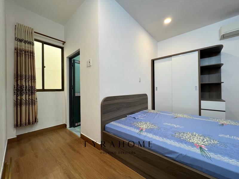 PHÒNG FULLY FURNISHED WITH WINDOW