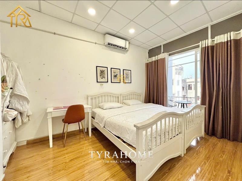 CĂN HỘ DỊCH VỤ FULL NỘI THẤT CÓ BAN CÔNG