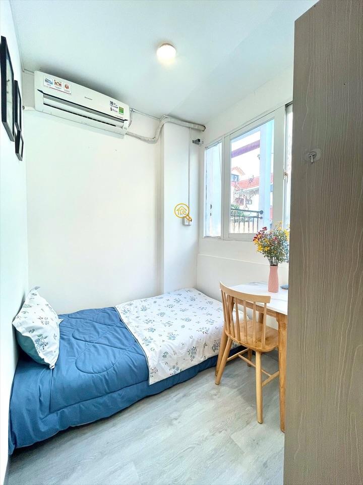 PHÒNG FULLY FURNISHED MÁY GIẶT RIÊNG WITH BALCONY