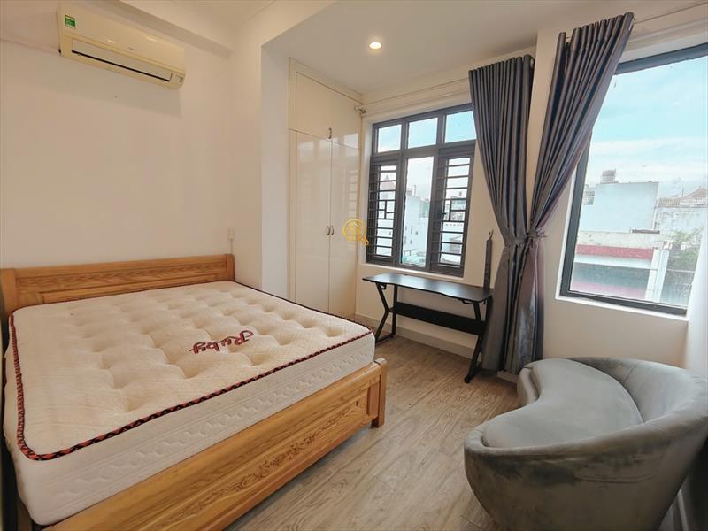 PHÒNG FULLY FURNISHED WITH WINDOW