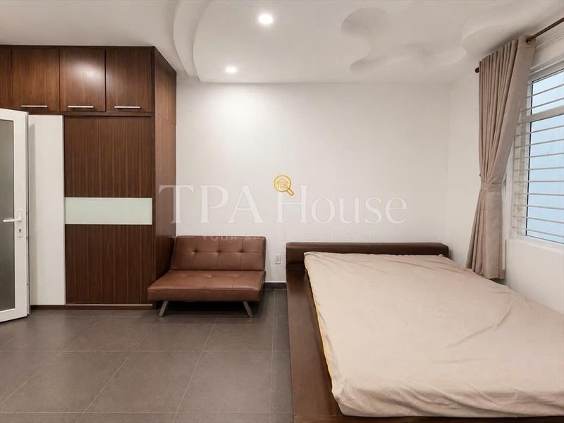 PHÒNG FULL NỘI THẤT CÓ CỬA SỔ