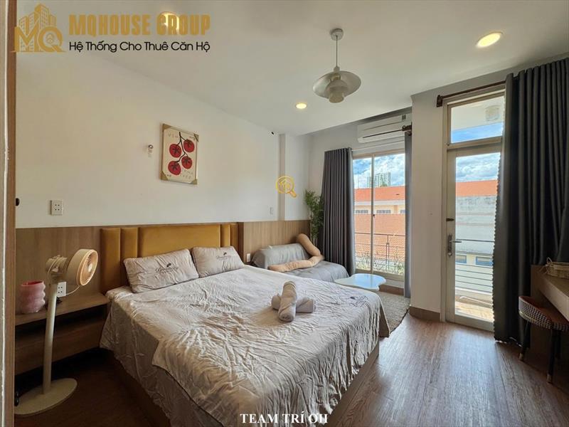 SERVICED APARTMENT FULLY FURNISHED WITH BALCONY