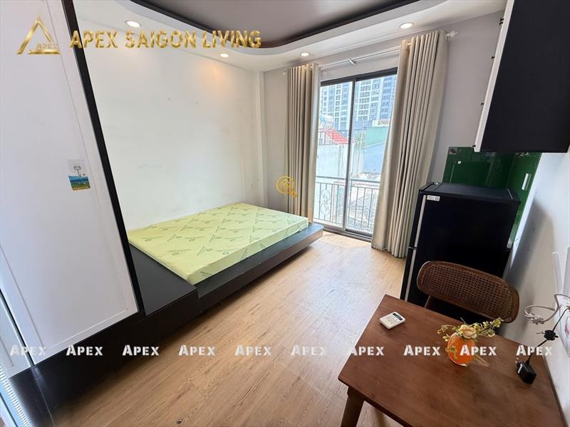 PHÒNG FULLY FURNISHED WITH WINDOW