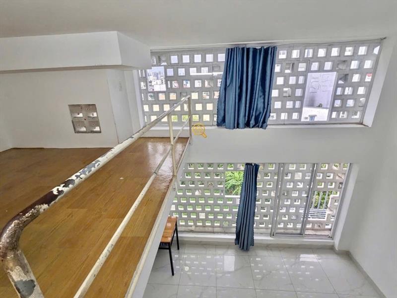 PHÒNG FULLY FURNISHED WITH WINDOW