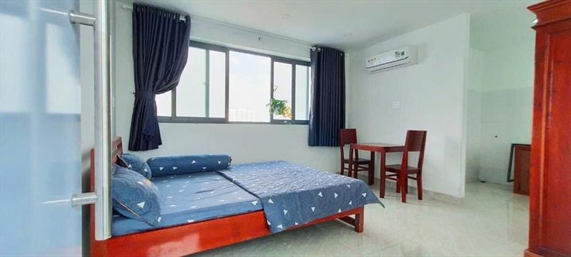 PHÒNG FULLY FURNISHED WITH WINDOW