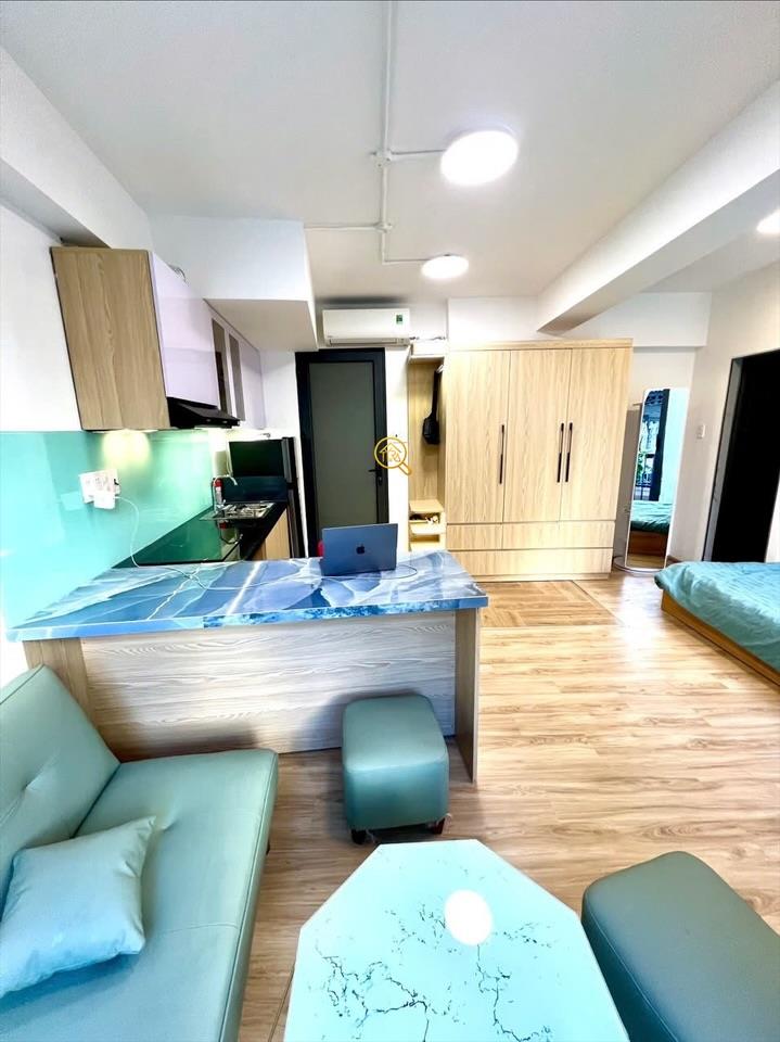 SERVICED APARTMENT FULLY FURNISHED WITH BALCONY