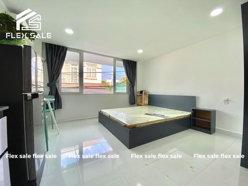 PHÒNG FULL NỘI THẤT CÓ CỬA SỔ