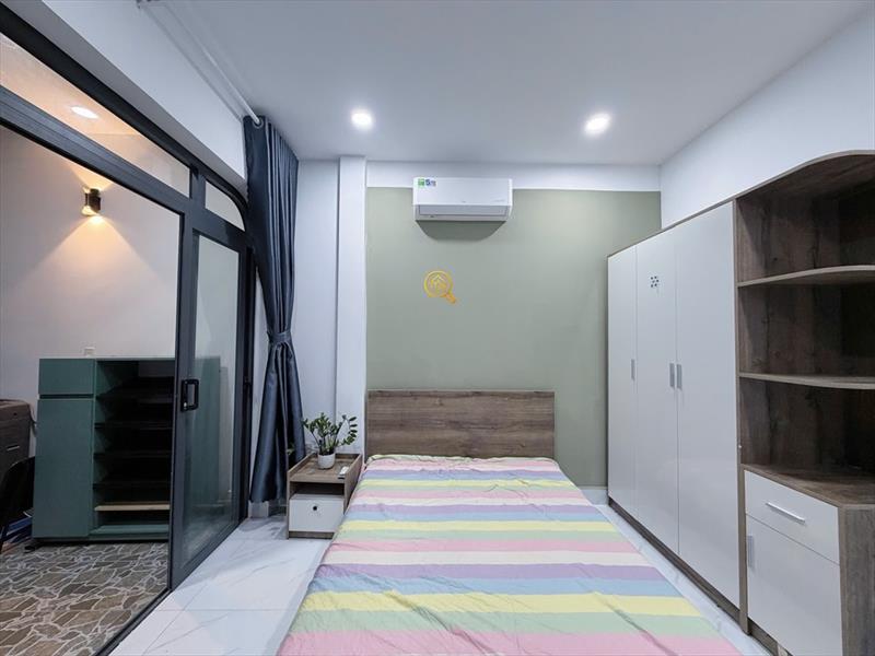 CĂN HỘ DỊCH VỤ FULL NỘI THẤT MÁY GIẶT RIÊNG CÓ BAN CÔNG