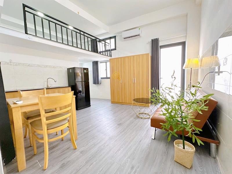 PHÒNG FULLY FURNISHED WITH BALCONY