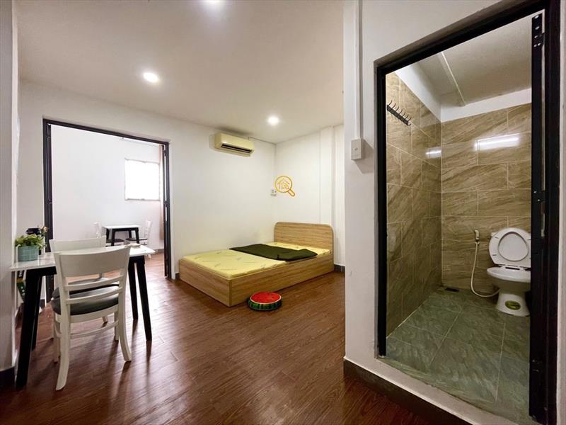 PHÒNG FULL NỘI THẤT CÓ CỬA SỔ