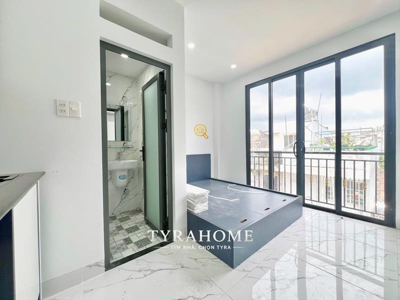 PHÒNG FULL NỘI THẤT CÓ BAN CÔNG