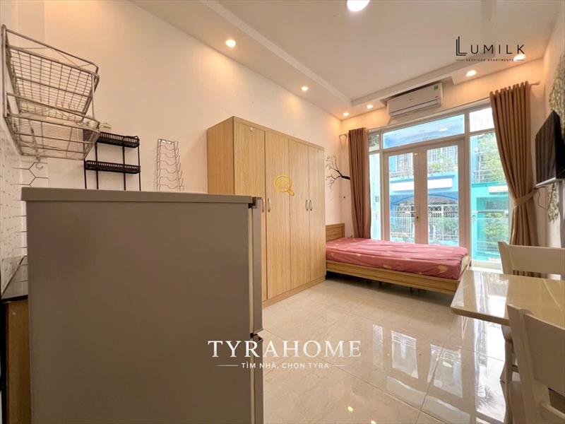 PHÒNG FULLY FURNISHED WITH BALCONY