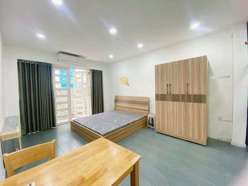 SERVICED APARTMENT FULLY FURNISHED MÁY GIẶT RIÊNG WITH BALCONY