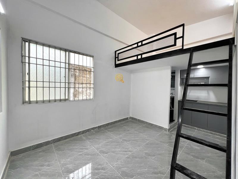 PHÒNG FULLY FURNISHED WITH WINDOW
