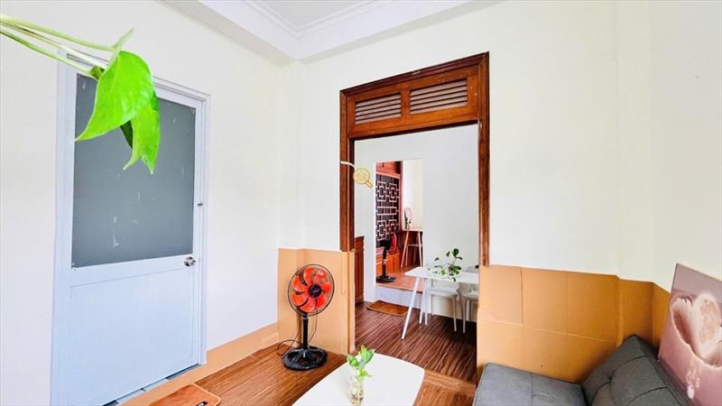 PHÒNG FULLY FURNISHED WITH WINDOW