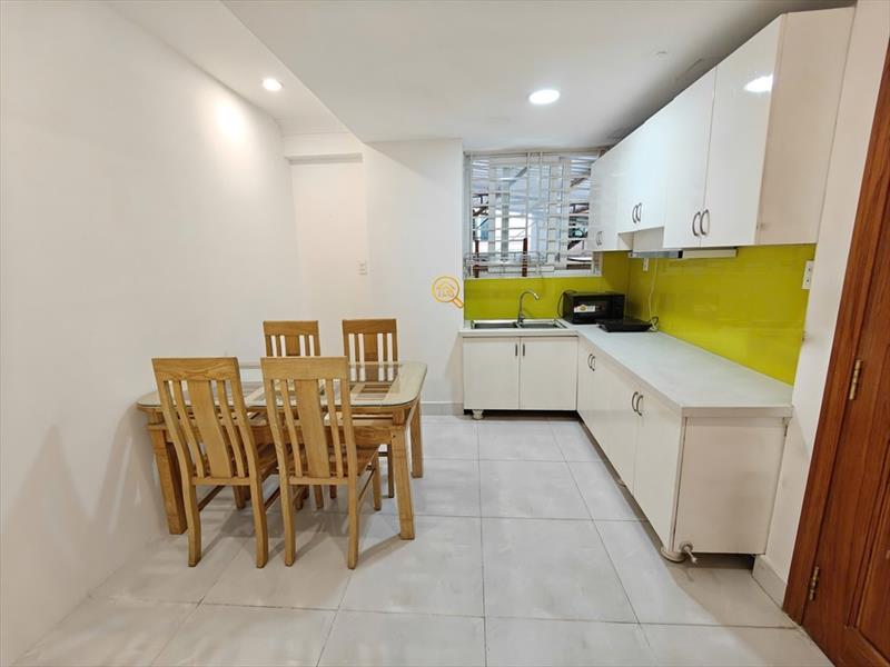 SERVICED APARTMENT FULLY FURNISHED WITH WINDOW