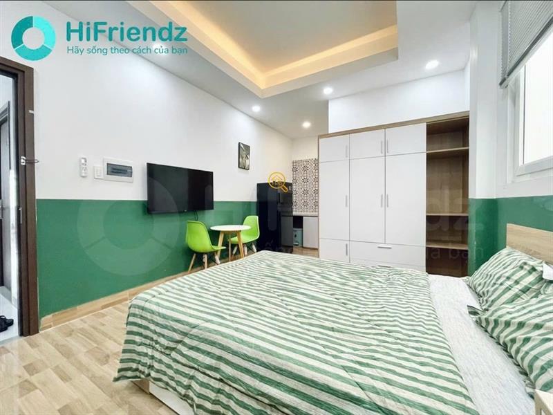 PHÒNG FULLY FURNISHED WITH WINDOW