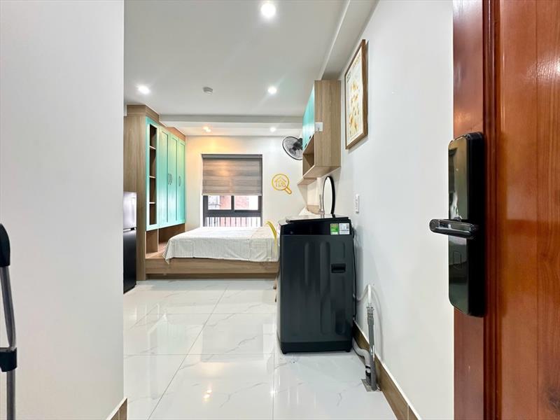 PHÒNG FULLY FURNISHED MÁY GIẶT RIÊNG WITH WINDOW