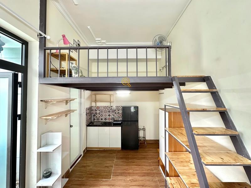 PHÒNG FULLY FURNISHED WITH BALCONY
