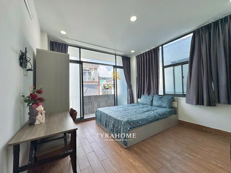 PHÒNG FULLY FURNISHED MÁY GIẶT RIÊNG WITH BALCONY