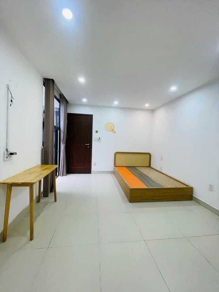 PHÒNG FULL NỘI THẤT CÓ BAN CÔNG