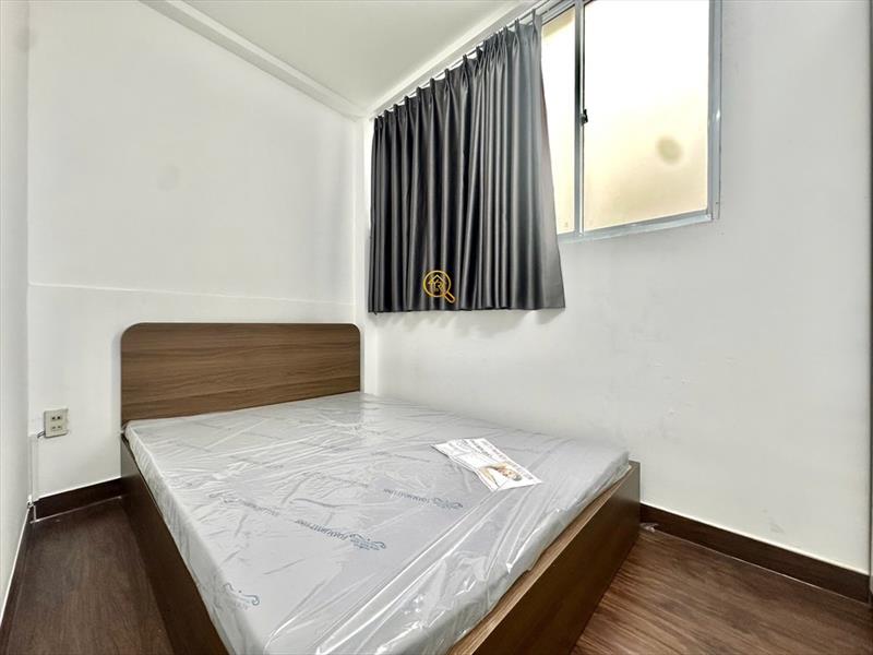 SERVICED APARTMENT FULLY FURNISHED WITH WINDOW
