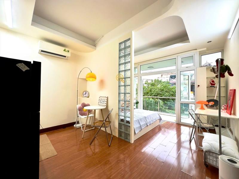 CĂN HỘ DỊCH VỤ FULL NỘI THẤT MÁY GIẶT RIÊNG CÓ BAN CÔNG