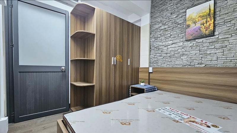 CĂN HỘ DỊCH VỤ FULL NỘI THẤT MÁY GIẶT RIÊNG CÓ CỬA SỔ