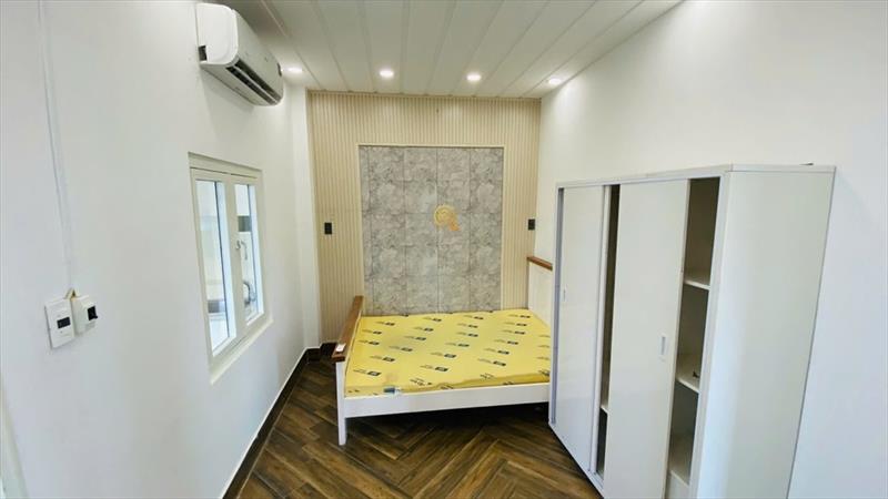 PHÒNG FULLY FURNISHED WITH BALCONY