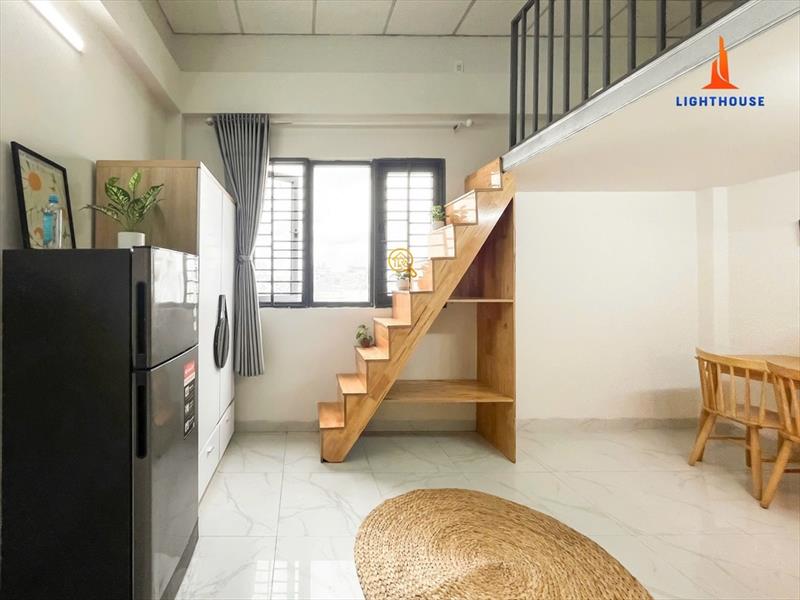 PHÒNG FULL NỘI THẤT CÓ CỬA SỔ