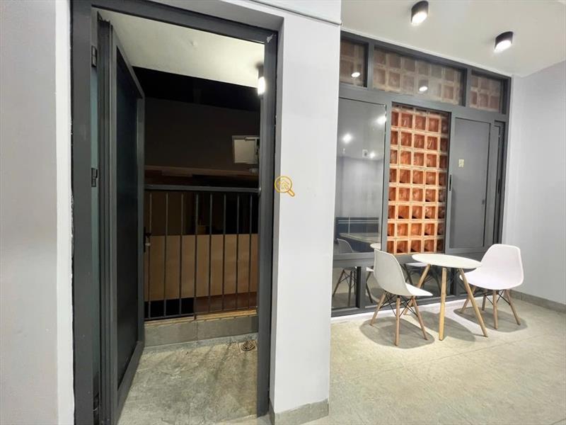 PHÒNG FULLY FURNISHED WITH WINDOW